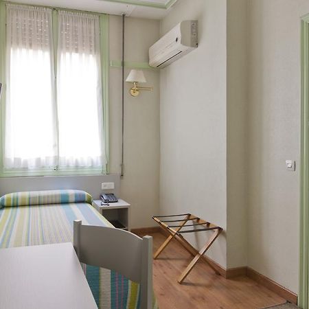 Hostal Andorra 마드리드 외부 사진