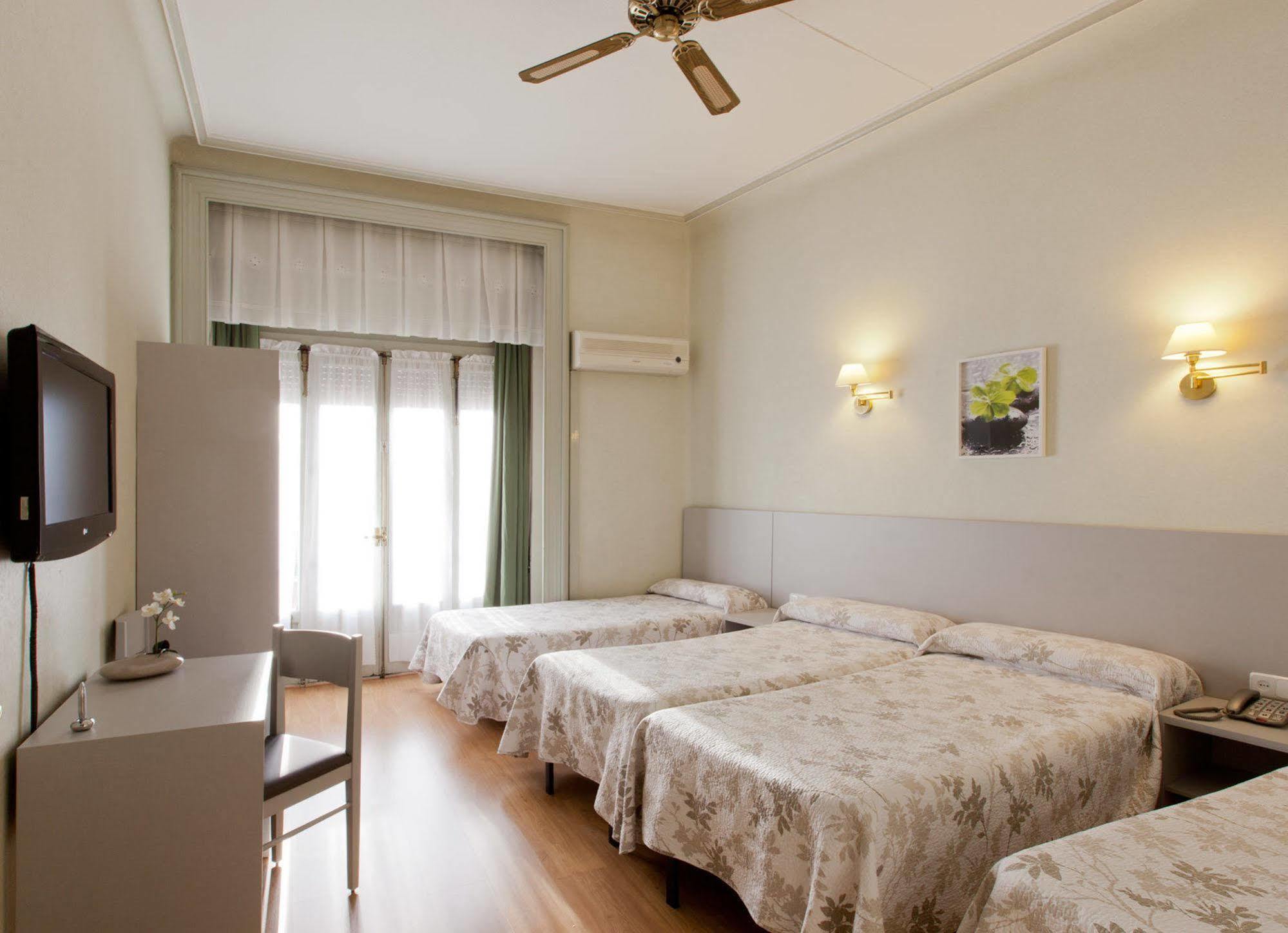 Hostal Andorra 마드리드 외부 사진